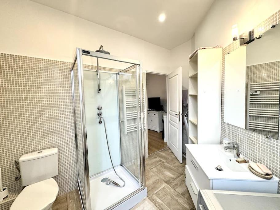 Lumineux Appartement Deux Pieces Nisa Exterior foto